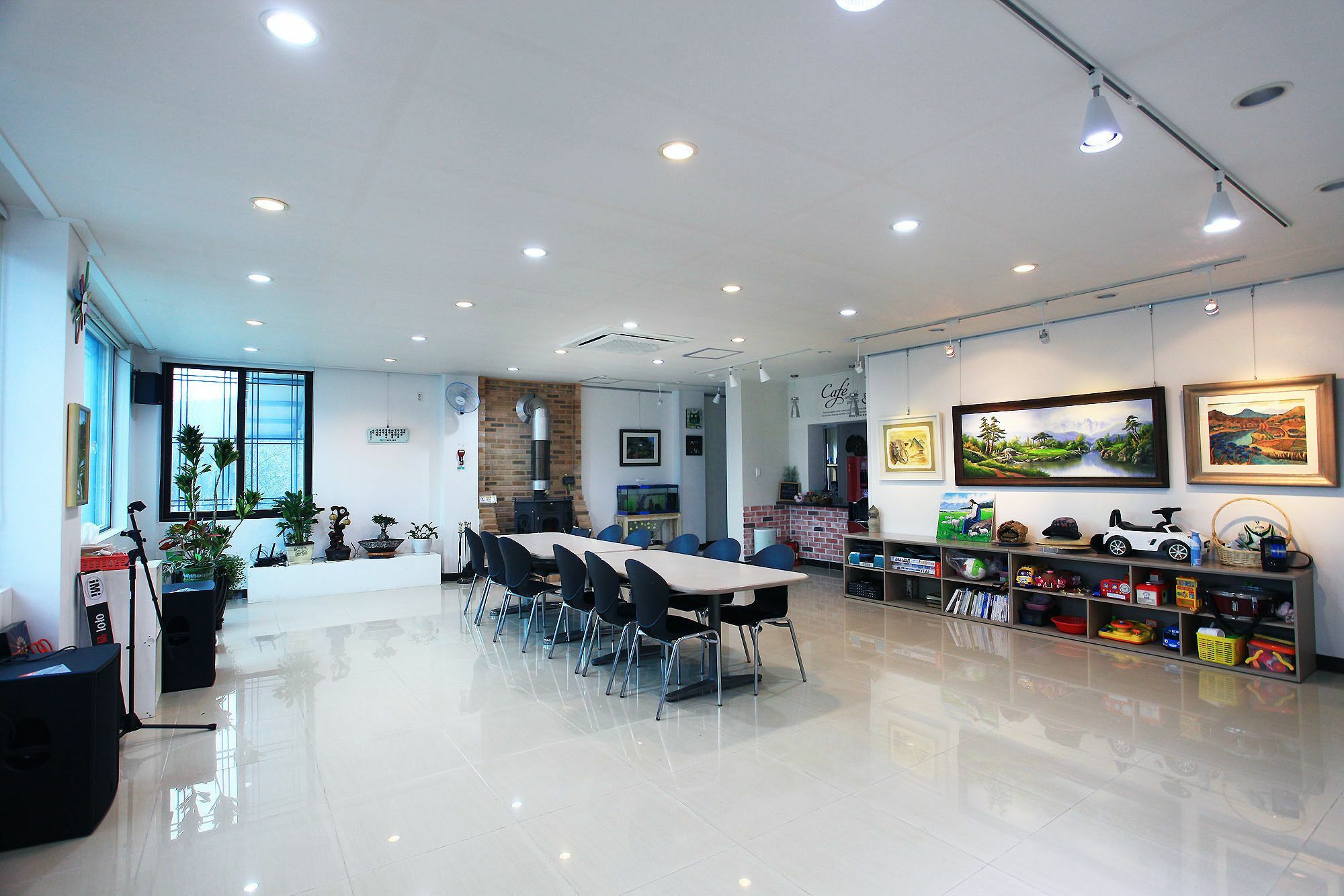 Forest Of Color Pension Hongcheon Bagian luar foto